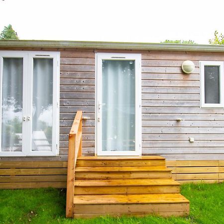 Somo Bungalow Resort - Camping Latas Kültér fotó