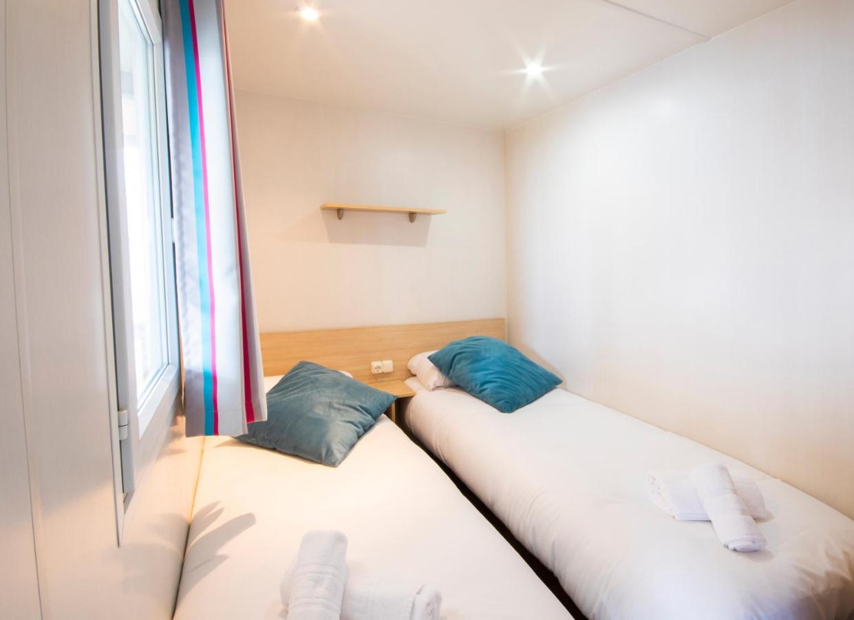 Somo Bungalow Resort - Camping Latas Kültér fotó
